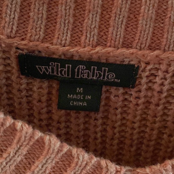 Pink Wild Fable women’s sweater, size medium - Picture 3 of 4